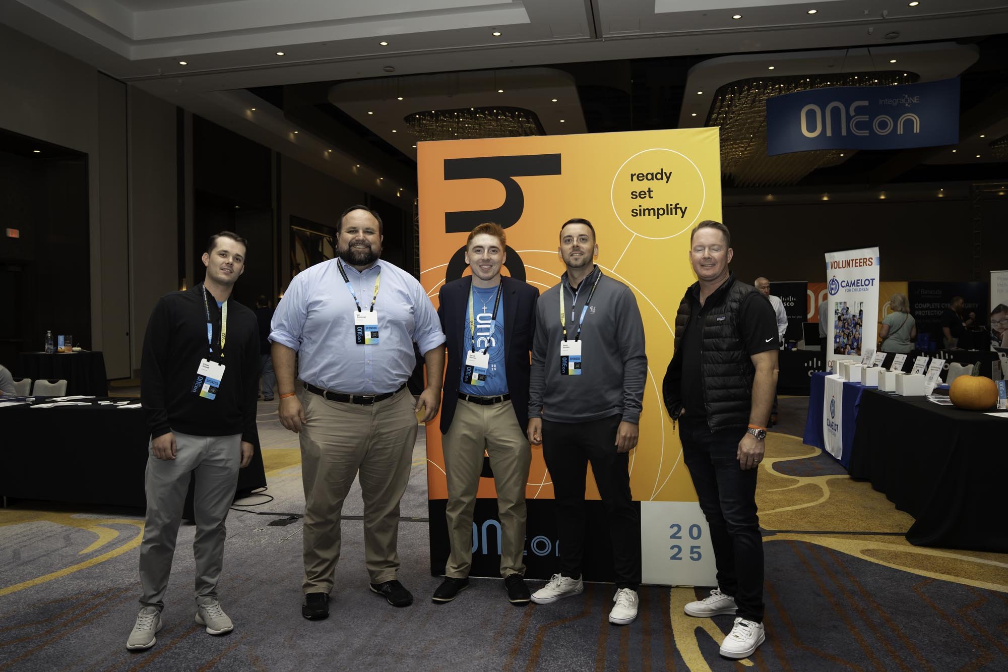 ONE CON 2025 Group